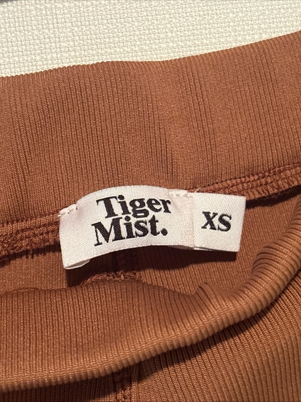 Tiger Mist Ribbed Two-Piece Active Set in Rust Brown - Picture 2 of 13
